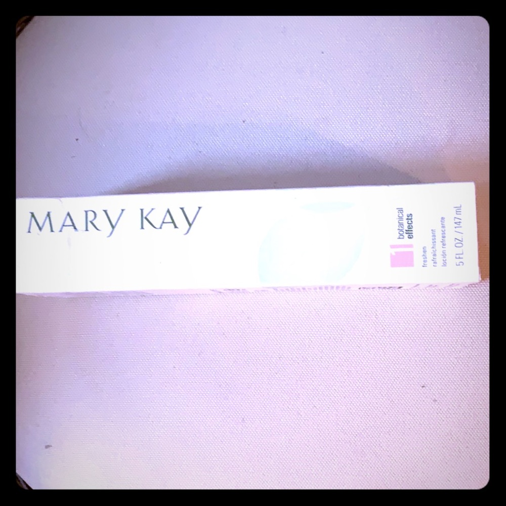 MARY KAY